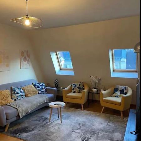 Quiet And Spacious Apartment Near Champs Elysees Paris Exteriör bild