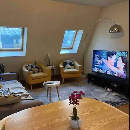 Quiet And Spacious Apartment Near Champs Elysees Paris Exteriör bild